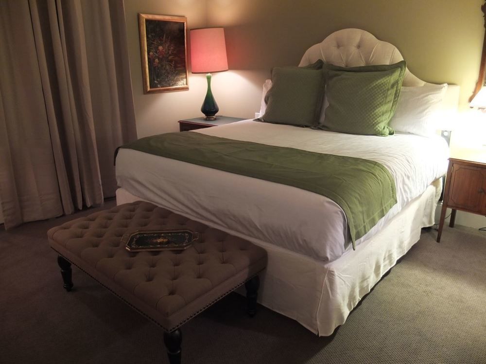 The English Inn Eaton Rapids Экстерьер фото