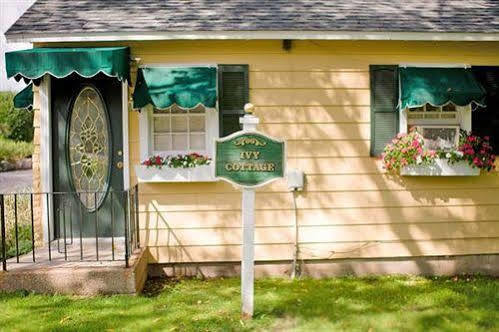The English Inn Eaton Rapids Экстерьер фото